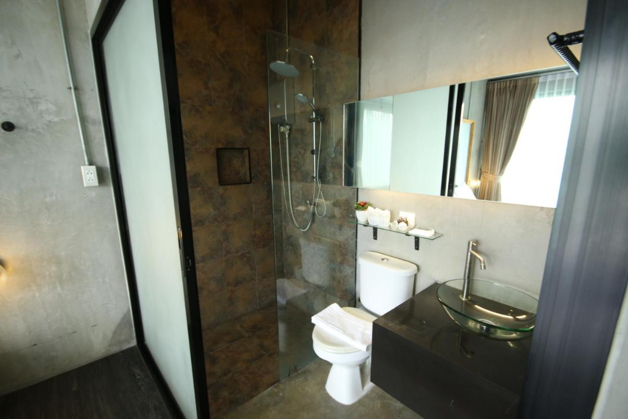 Bed Stop Hotel Chiangmai Chiang Mai Exterior photo